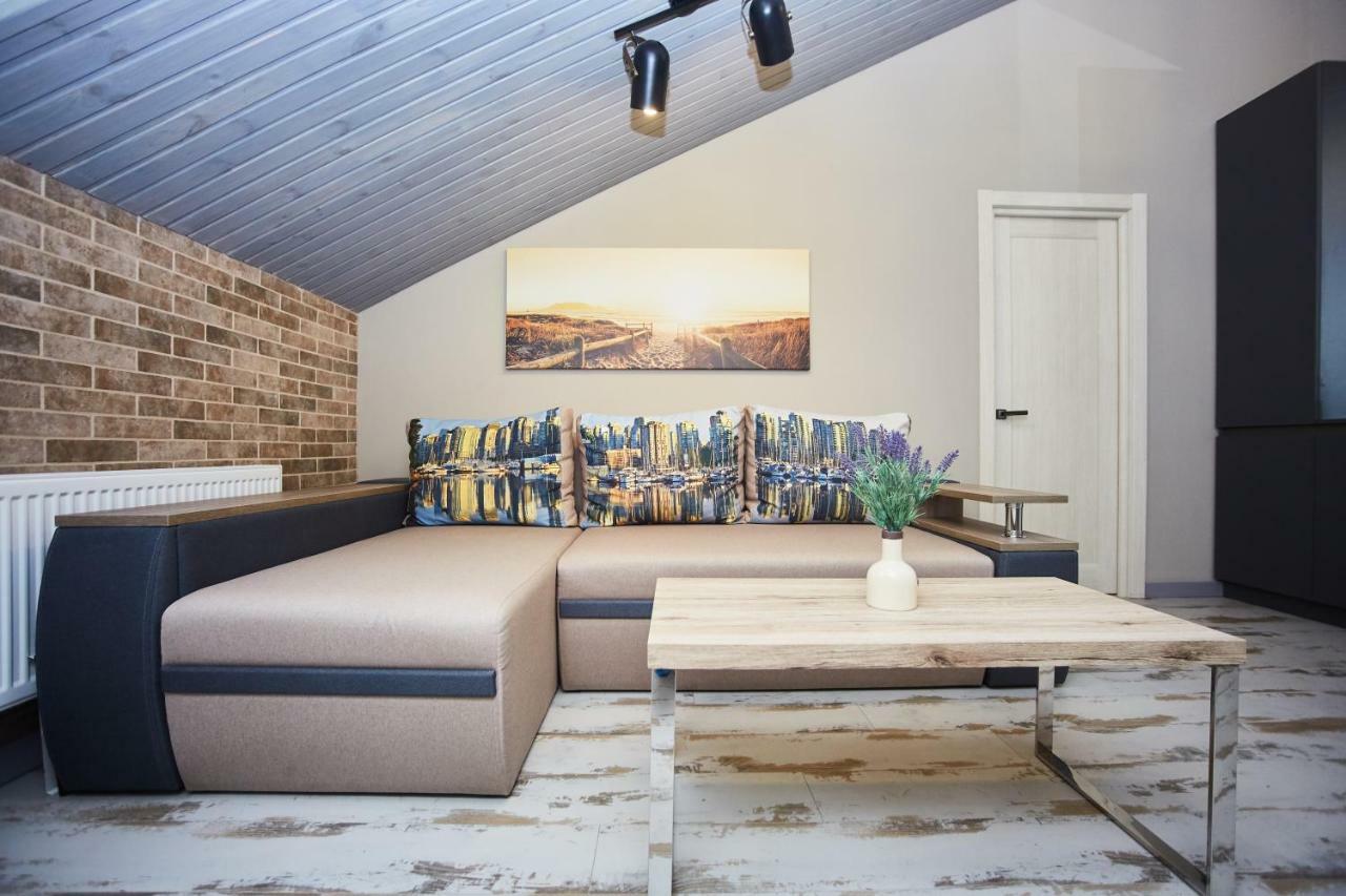 Luxury Apartment In The Heart Одесса Экстерьер фото