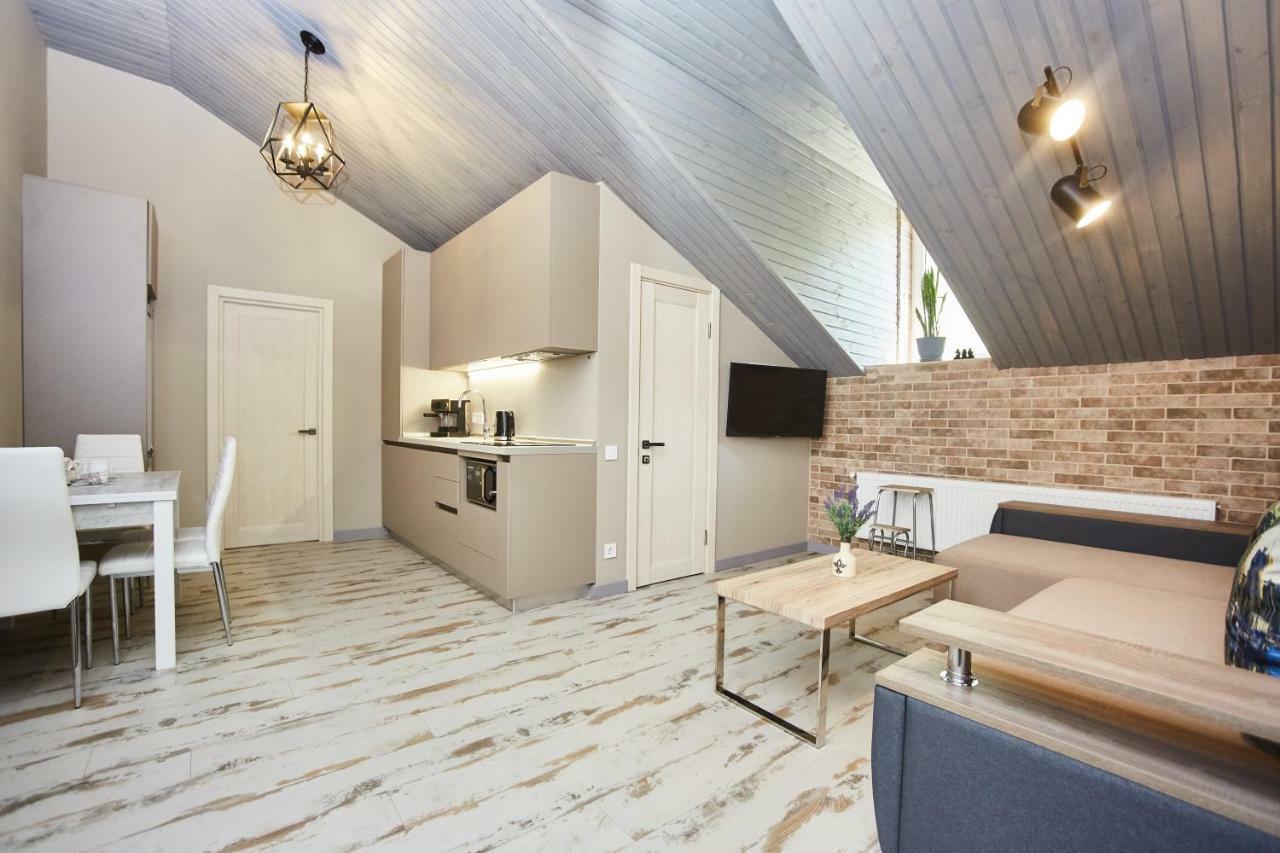 Luxury Apartment In The Heart Одесса Экстерьер фото
