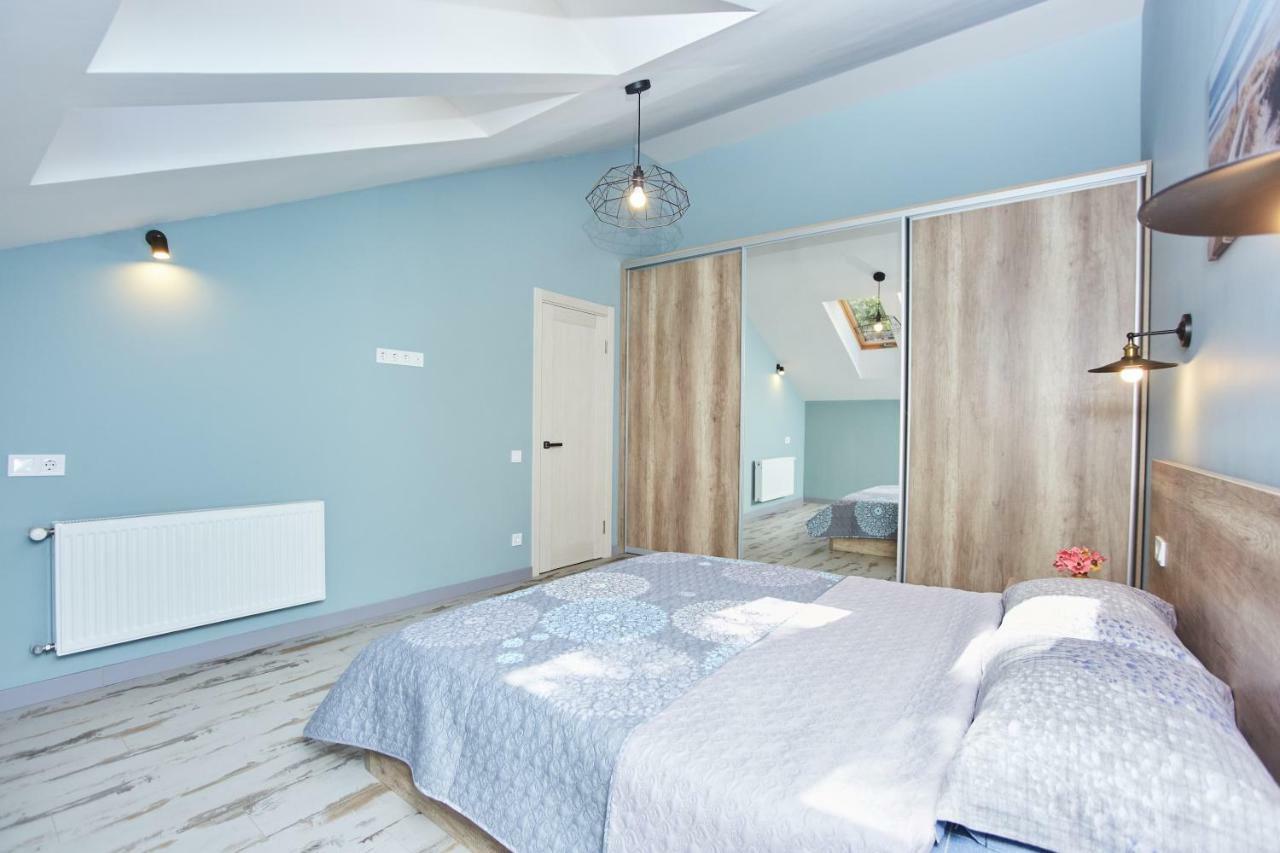Luxury Apartment In The Heart Одесса Экстерьер фото